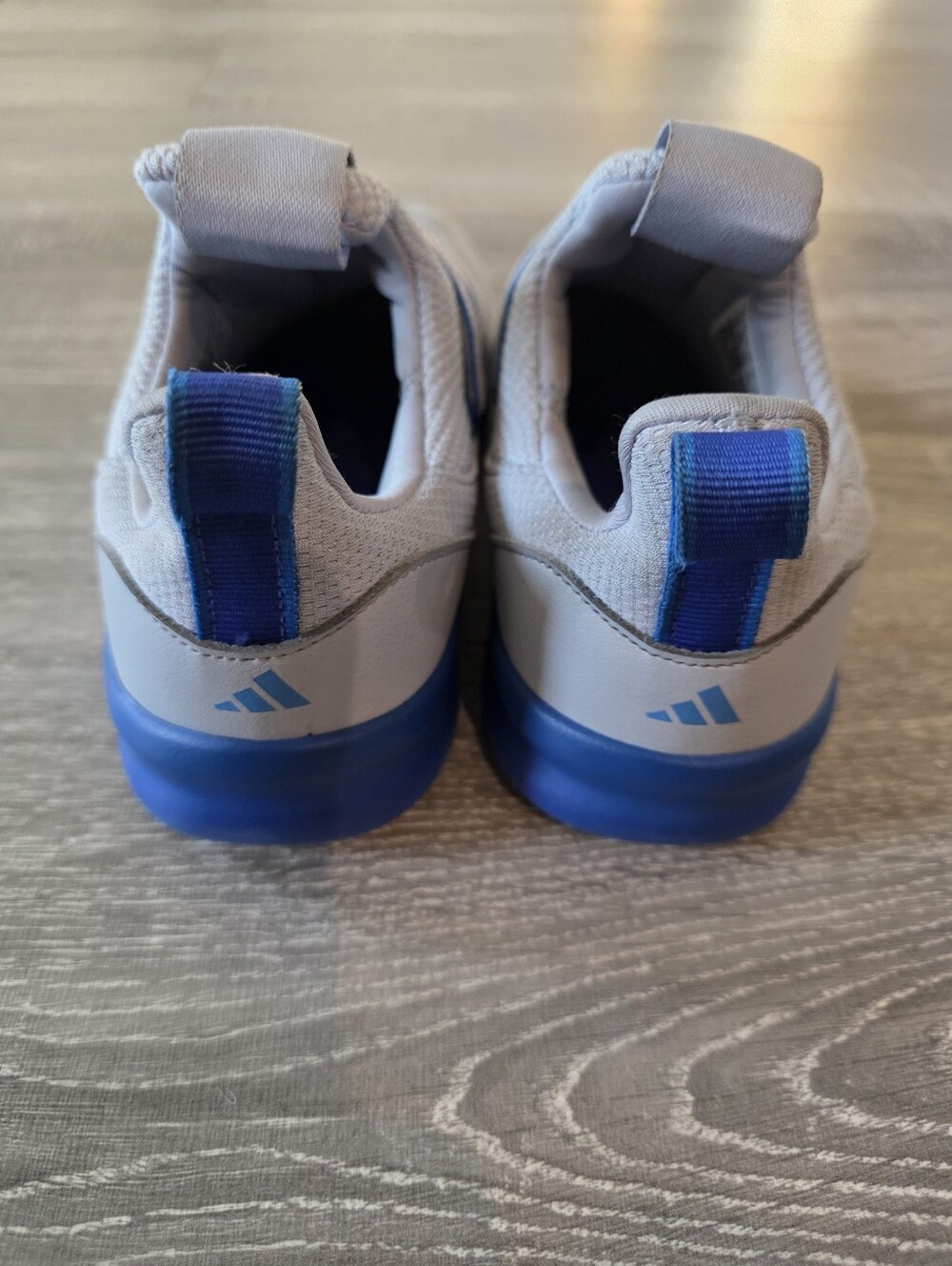 Adidas Lightweight Knit Sneakers in Light Gray and Blue - Picture 5 of 6